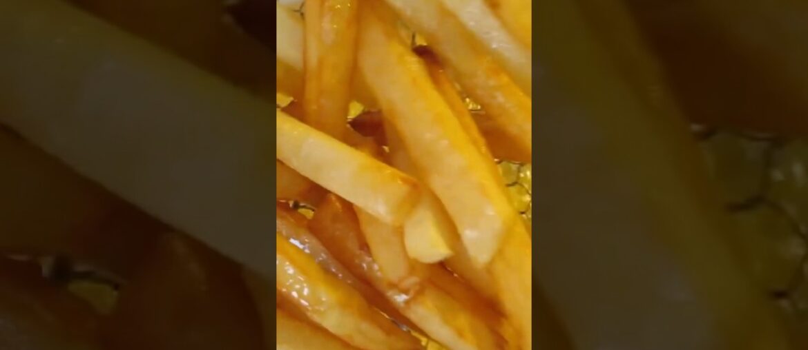 Homemade FRENCH FRIES 🍟 Just like McDonald’s 😋 #food #potato #fried #recipe