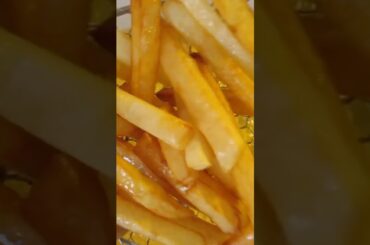 Homemade FRENCH FRIES 🍟 Just like McDonald’s 😋 #food #potato #fried #recipe