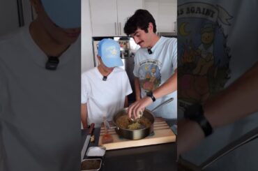 French onion soup 🫶🏼🧅🥣 #cooking #frenchonionsoup #dinner