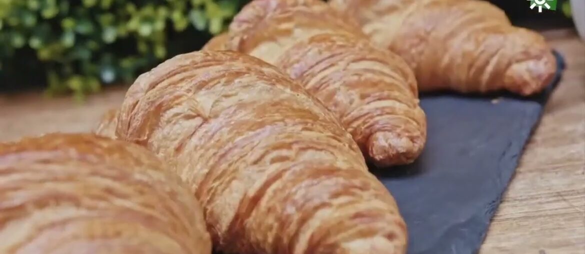 Sitios con encanto para tomar un café en Sevilla. En el día internacional del Cruasán.