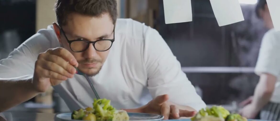 #France #FoodTravel #FrenchCuisine #Paris #CheeseAndWine #CulinaryJourney #TravelVlog #cruisetour