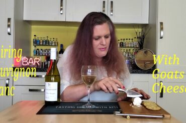 Wine and Cheese Pairing - Aldi Fleurs Sauvages Sauvignon Blanc with Aldi Soft Goats Cheese