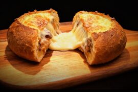 The most delicious bacon and mozzarella baguette! This French recipe will win you over forever!