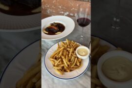 Serving up some of the best French fries in Perth, it’s a Fremantle favourite for good reason ✨