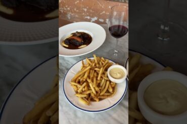 Serving up some of the best French fries in Perth, it’s a Fremantle favourite for good reason ✨