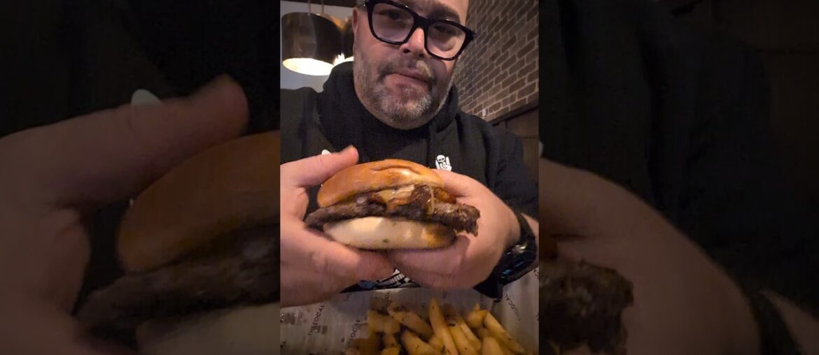 Why Is Everyone Pretending This Place Is Good? I Finally Tried The Local in Wayland Why Is Everyone Pretending This Place Is Good? I Finally Tried The Local in Wayland