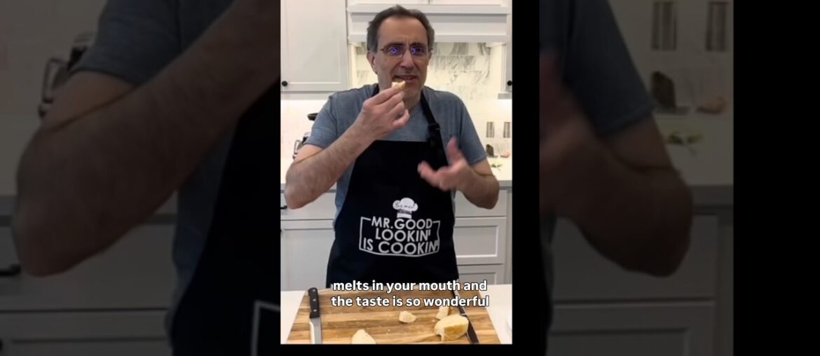 Tasty Fluffy Melts in your Mouth French Bread #french #bread #easy #tasty #fluffy #Samer #vegan