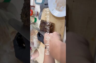 sandwich connoisseur, French style 🇫🇷🥖 #cookwithme #cooking #sandwich #sandwichrecipe