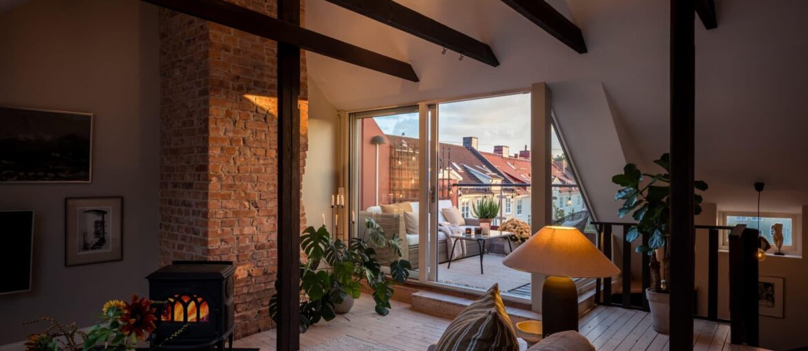 Renovated duplex apartment with a roof terrace in a 1920s building, Bagaregården, Gothenburg, Sweden [1982x1487]