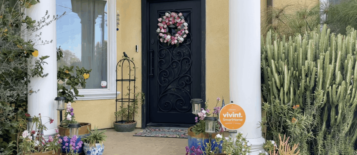 Valentine's + Spring Wreath 💐