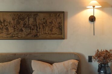 Organic desert bedroom