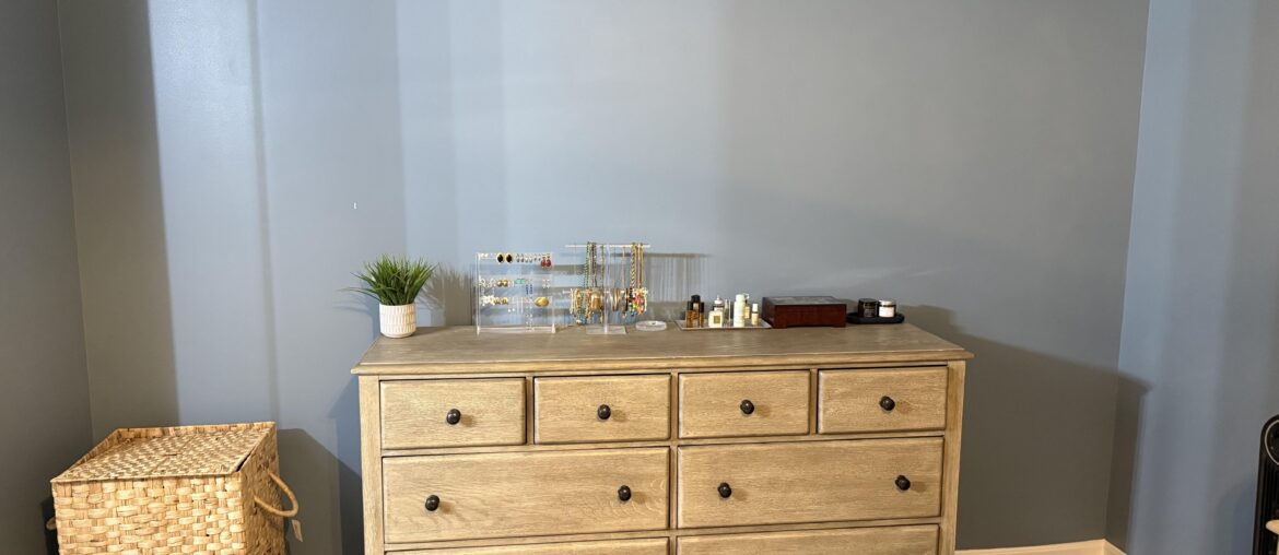 Huge wall space in bedroom Huge wall space in bedroom