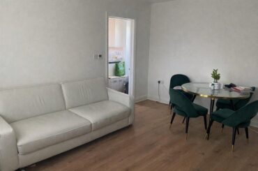 Small living room (3×4 m): living + dining + kids zone — need ideas