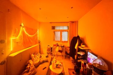 Turning a 6m2 with no storage into 2ppl bedroom/living room ?