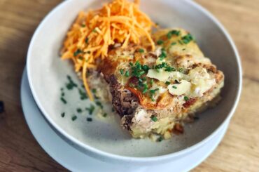 Potato-tuna casserole with carrot salad