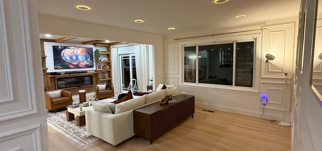 What to do with this empty space behind the couch?