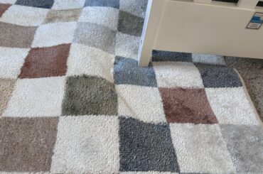 How to stop rug from bunching up