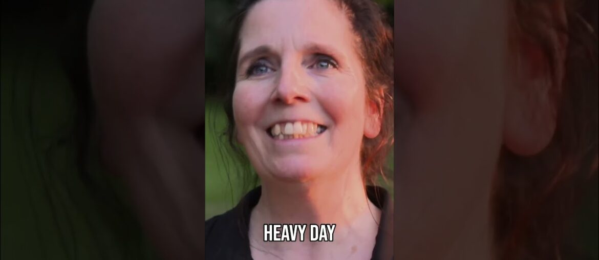 Pigsty to Gin Bar 70 Guests Arrive at New Venue | Chateau DIY Pigsty to Gin Bar 70 Guests Arrive at New Venue | Chateau DIY