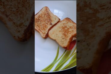 Easy spicy bread toast 🍞🍳#shortsfeed #easyrecipe