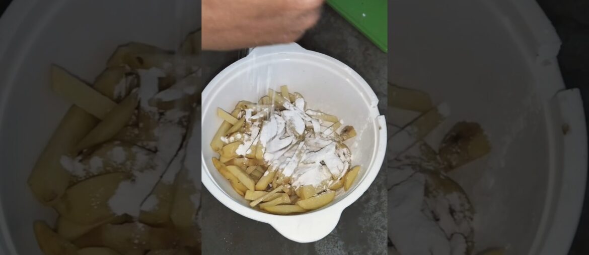 French Fry#recipe#cooking( Aloo:(Oil): Deep fry:Namak Swaad anusar.​Thanda Paani.​Cornstarch)