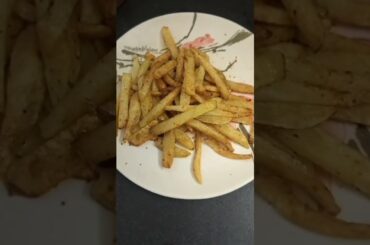 Aloo French fry recipe 😘❤️#recipe #cooking #vlog #foodie #lifestyle #shorts