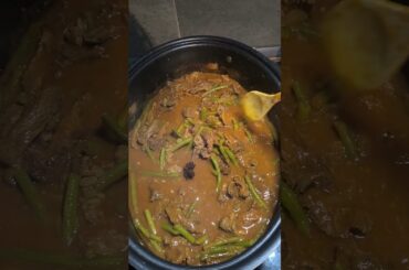 Hot 🌶️ Beef streifen with French Beans  served with Coconut Rice