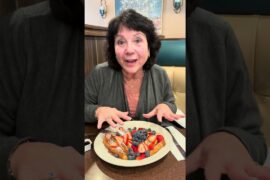 French toast?Yes! #food #youtubeshorts #foodie #shorts #shortsfeed #breakfast #video #videoshort