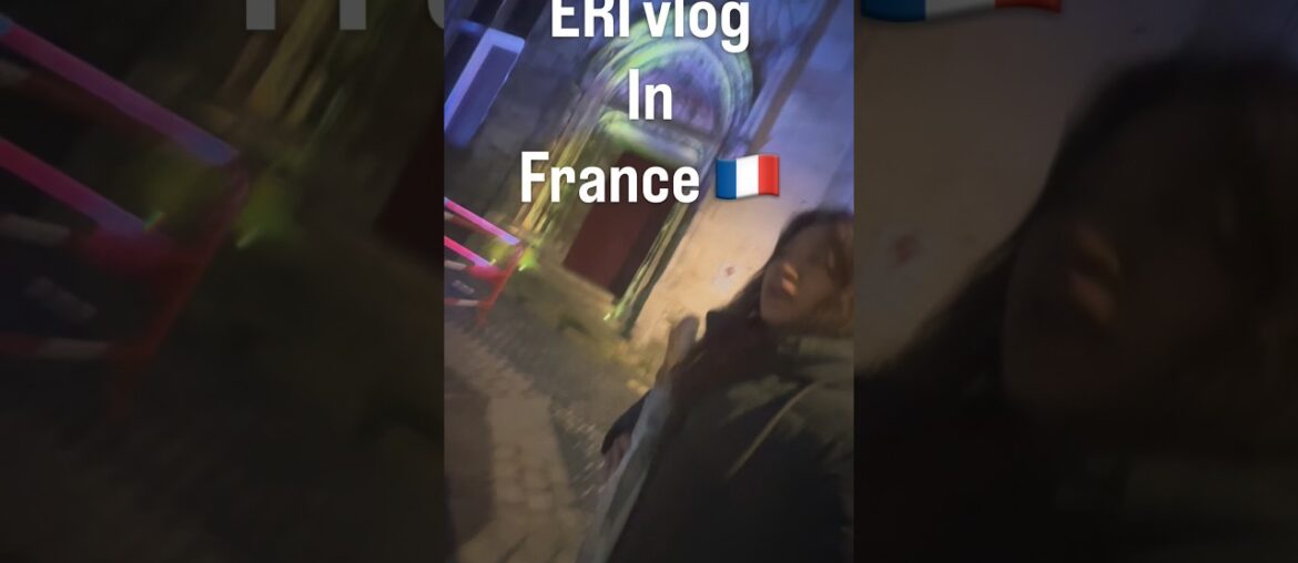 French life with a baguette🥖Que sera sera #abroadlife #languagelearning French life with a baguette🥖Que sera sera #abroadlife #languagelearning