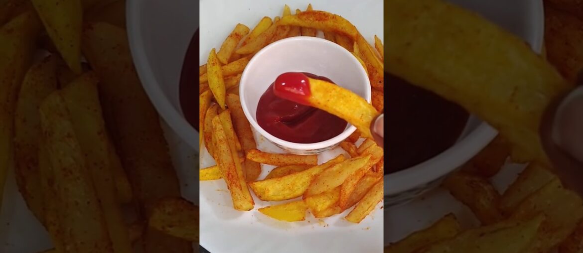 French Fries Recipe #homemadefries #crispyfries #frenchfries #shortsfeed #youtubeshorts #food #viral