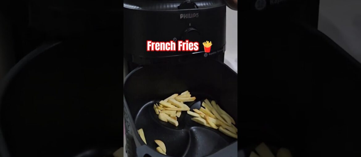 French fries in Airfryer | Making Fries at home 🍟 #frenchfries #athome #trendingshorts #airfryer #1m