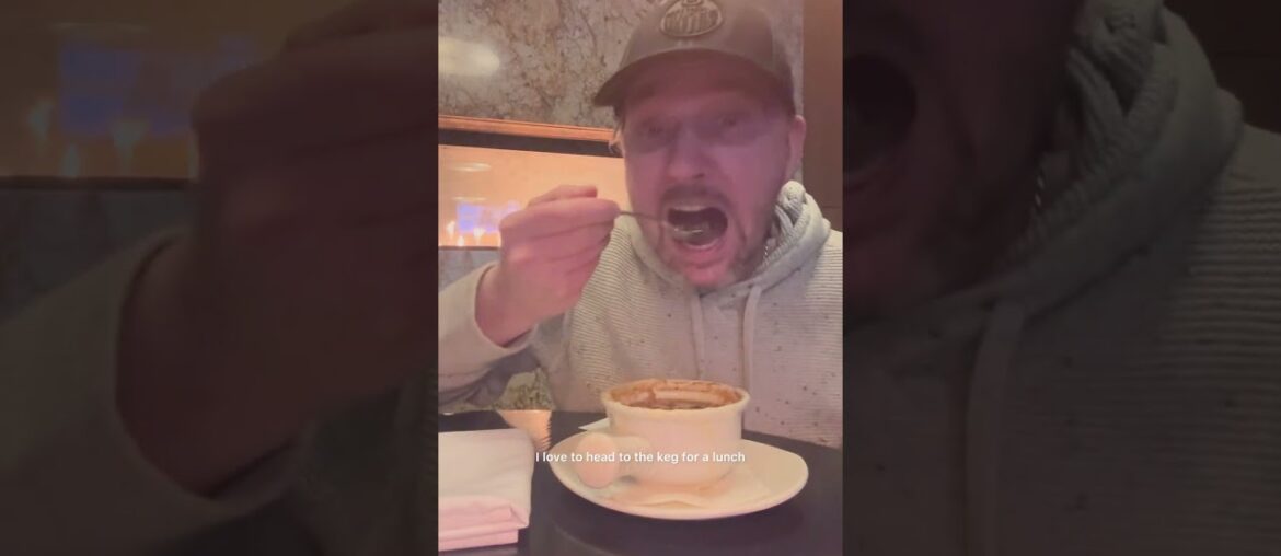 French Onion Soup @ THE KEG🔥#eat #food #chef #review #travel #shorts #short #shortvideo #shortsfeed