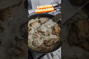 CHICKEN🍗 FRICASSEE🥘..French Chicken Stew..in the making!!😉😋👍👌❤️#food #shorts