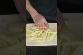 French fries 🍟 with SHAKIRA💃 #frenchfries #homemade #minivlog #cooking #cookingchannel #recipe