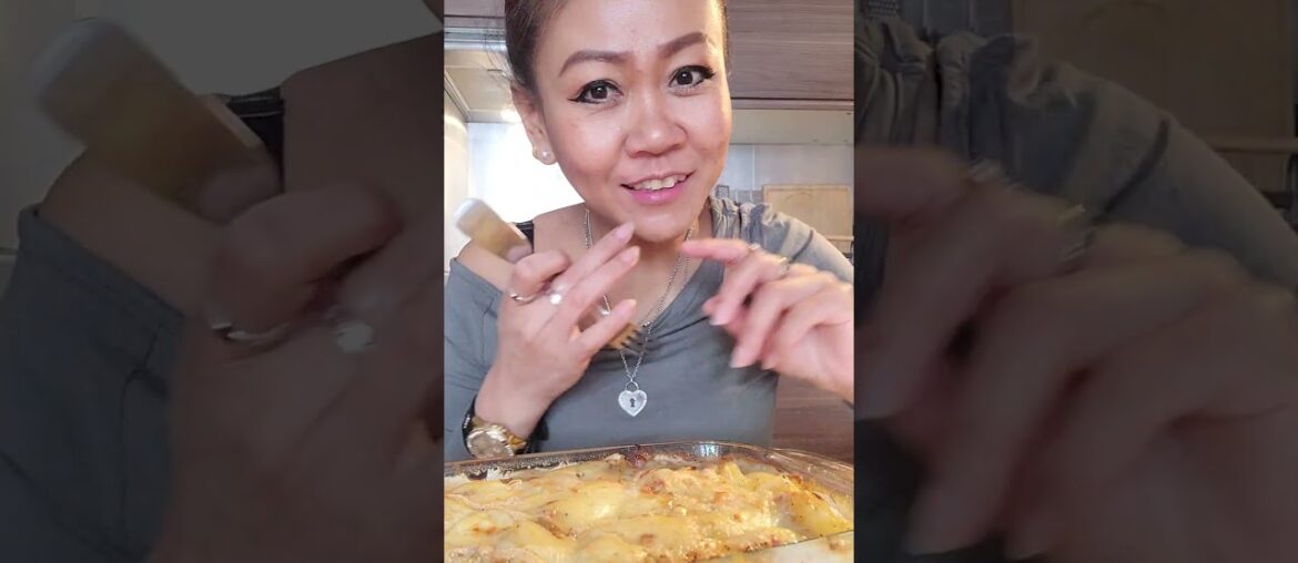 today kannika cooking french food so delicious yummy 🍛 😋