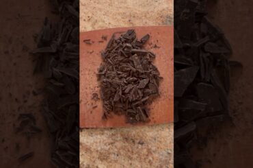 French Hot chocolate #cookingshorts #chocolate #dessert #wippingcream #chef #food