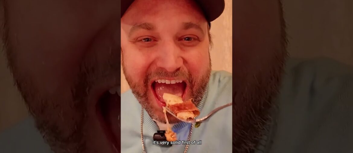 Trying French Pizza in Paris