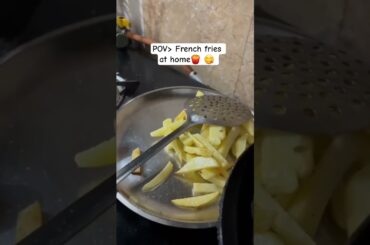French fries 🍟 😋 😍  #youtubeshorts #viral #french #food  #eating #cooking #famous #home 😍😍