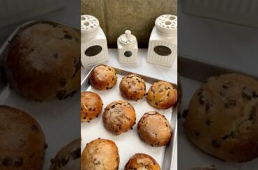 The Secret to Fluffy Parisian Chocolate Bread 😳...... #thebakefeed  #bakingmadeeasy  #bakingrecipes