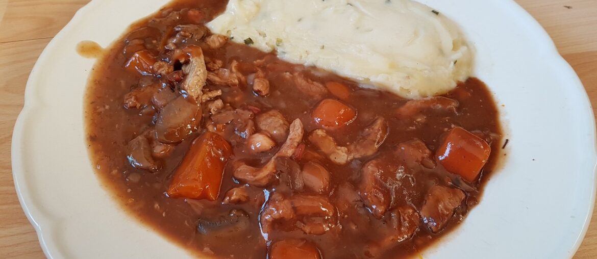 Fjordland French Beef Stew With Red Wine Sauce And Mashed Potatoes Fjordland French Beef Stew With Red Wine Sauce And Mashed Potatoes