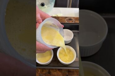 🔥Homemade Creme Brûlée & The Perfect CRACK!🔥 #dessert #pudding #cooking #recipe #easyrecipe