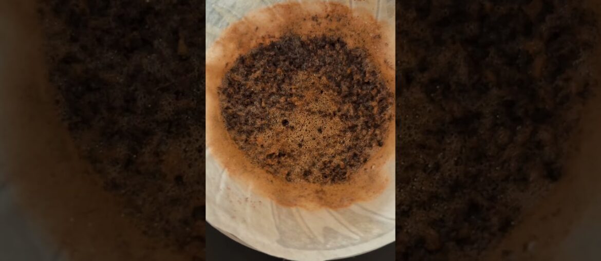 #v60 #pourovercoffee #specialtycoffee #coffeebrewing  #manualbrew #coffeelovers #thirdwavecoffee