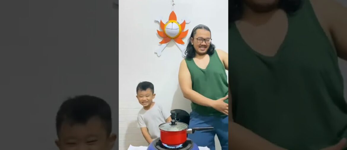 AYO BIKIN MIE SEMIRIP MUNGKIN SAMA GAMBAR DI BUNGKUSNYA!! SHIN RAMYUN GOURMET SPICY NOODLES CHEESE