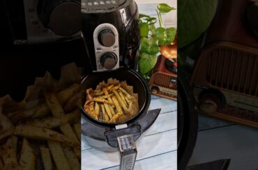 Oil Free French Fries in Air Fryer 😱🍟 | No Oil Crispy Fries 🔥 #shorts