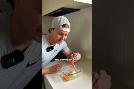 Must-Try Low Calorie French Toast Recipe (50g protein!)