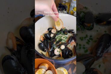 Creamy Seafood Marinière