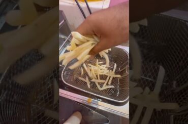 How 40rs French Fries Look like..🔥#telugu #shorts #food