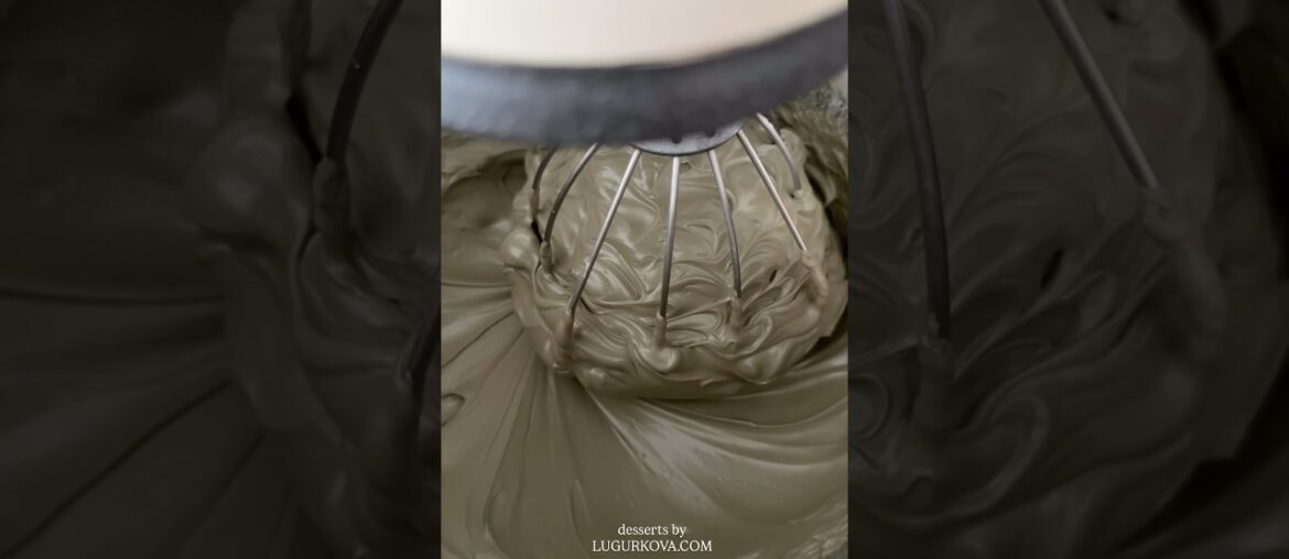 French meringue macarons ✨