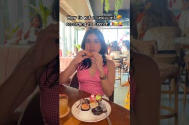 Does anyone know why French🇫🇷eat croissants like this?#riddhiàparis #french #croissant #frenchfood