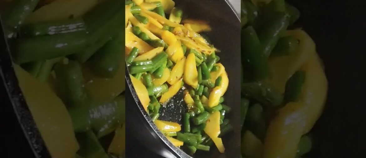 potato and french beans recipe 😋 #food #breakfastfood #trending #trending #cooking #favoritedish