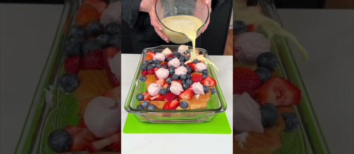 Brioche Berry Cream Cheese Breakfast Bake 😋